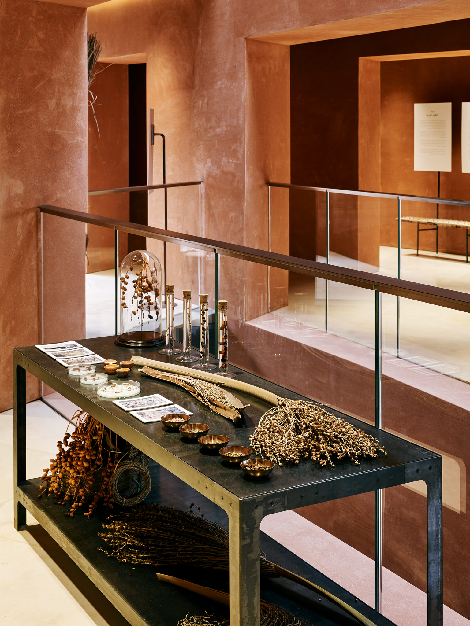 E15547 Alpa 050390 SCREEN